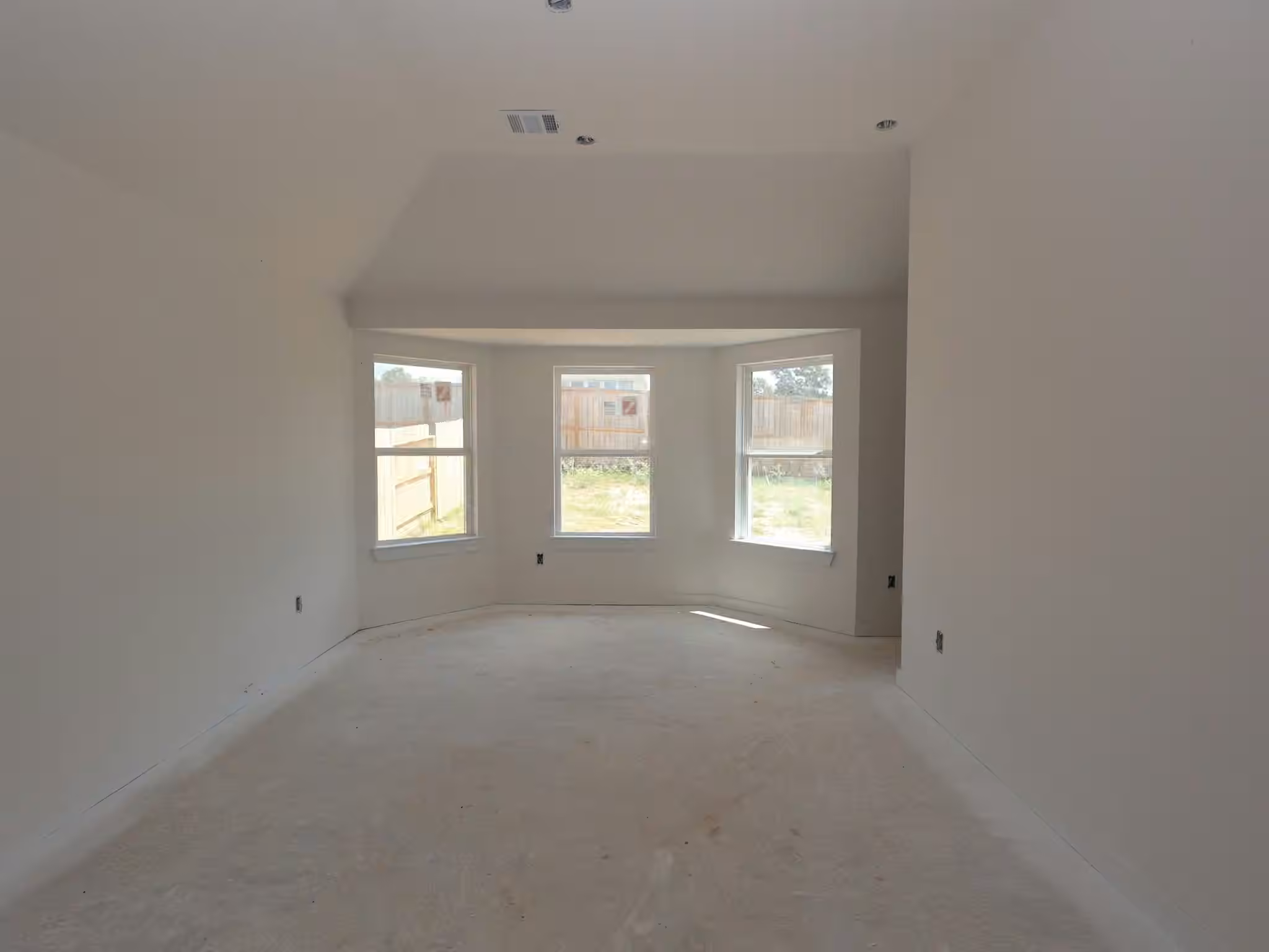 Photo 7 of 10611 Annex Avenue, Montgomery, TX