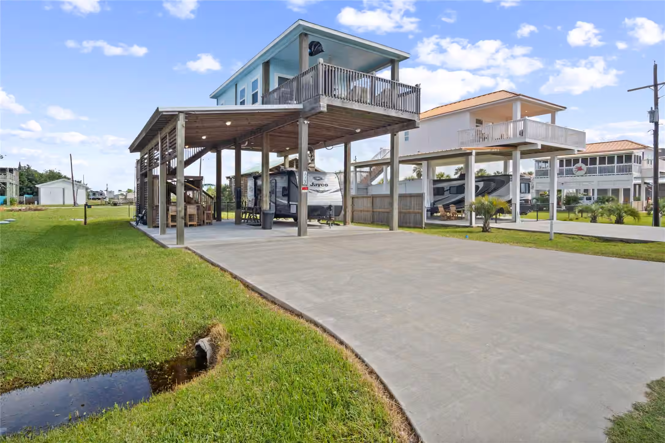 Photo of 113 Ocean Tide Drive, Crystal Beach, TX 77650