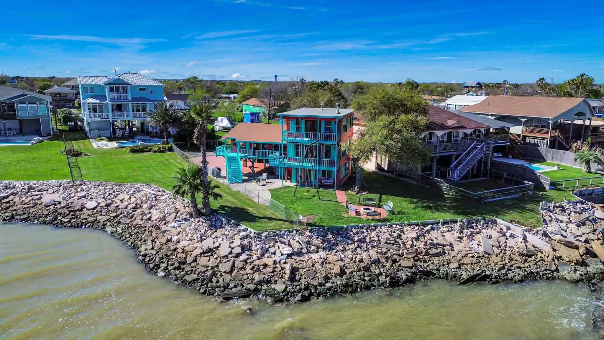Photo 4 of 1121 6th Street, San Leon, TX