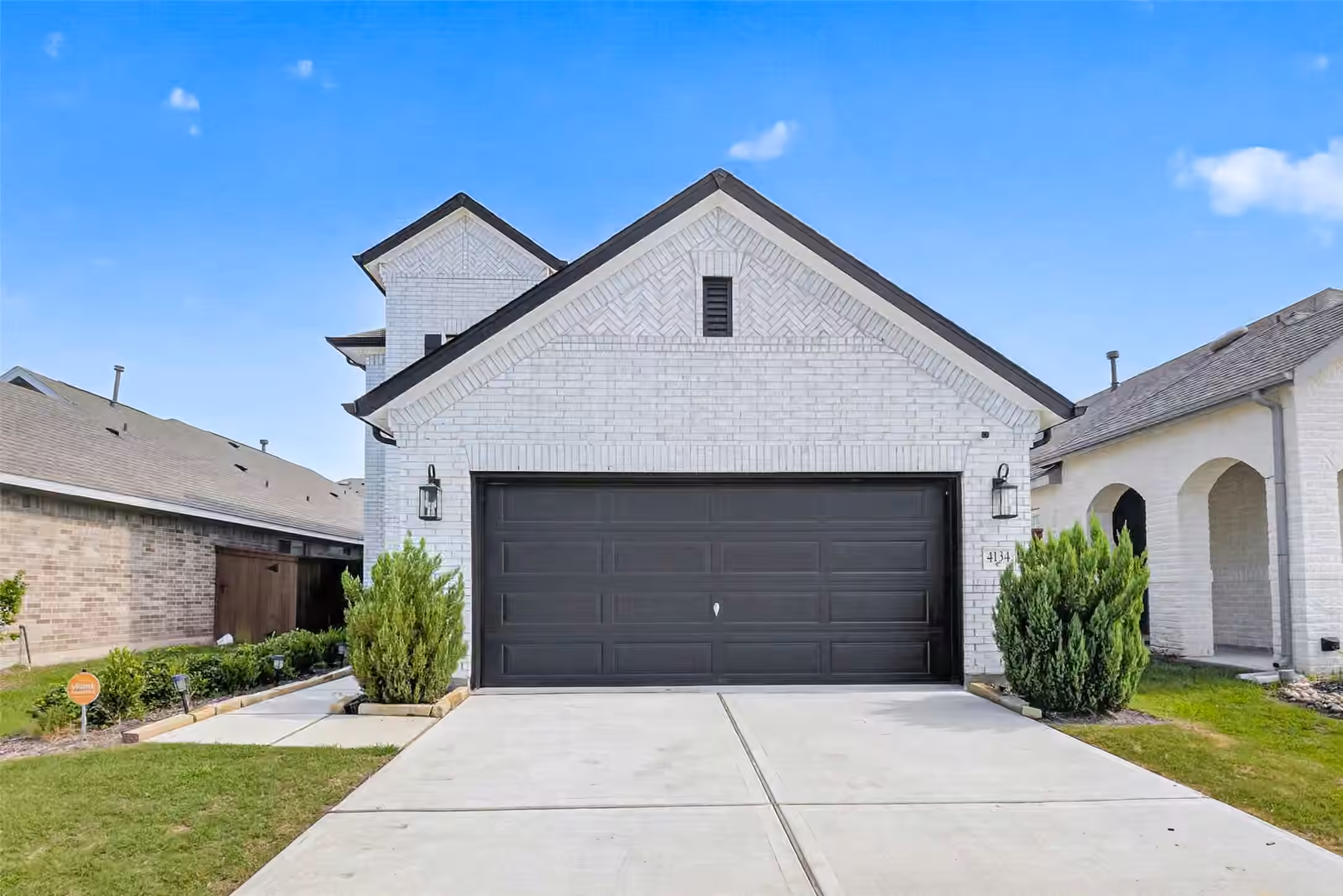 Photo 2 of 4134 Kinsey Street, Rosharon, TX