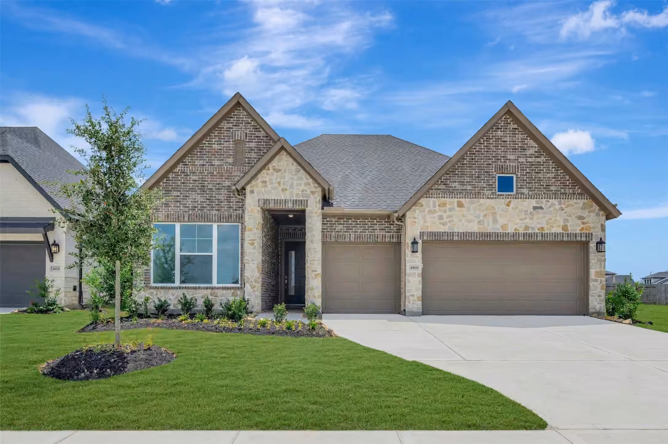 Photo of 4919 Benton Woods Trail, Rosenberg, TX 77471