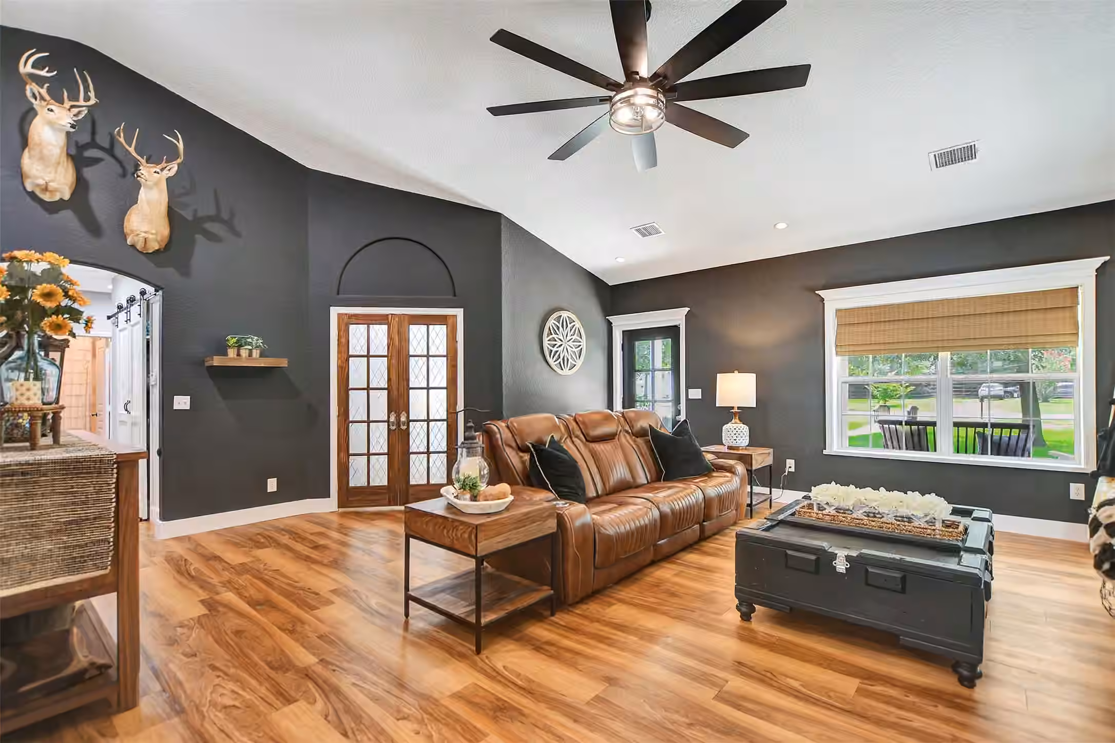 Photo 7 of 40410 Rolling Forest Drive, Magnolia, TX