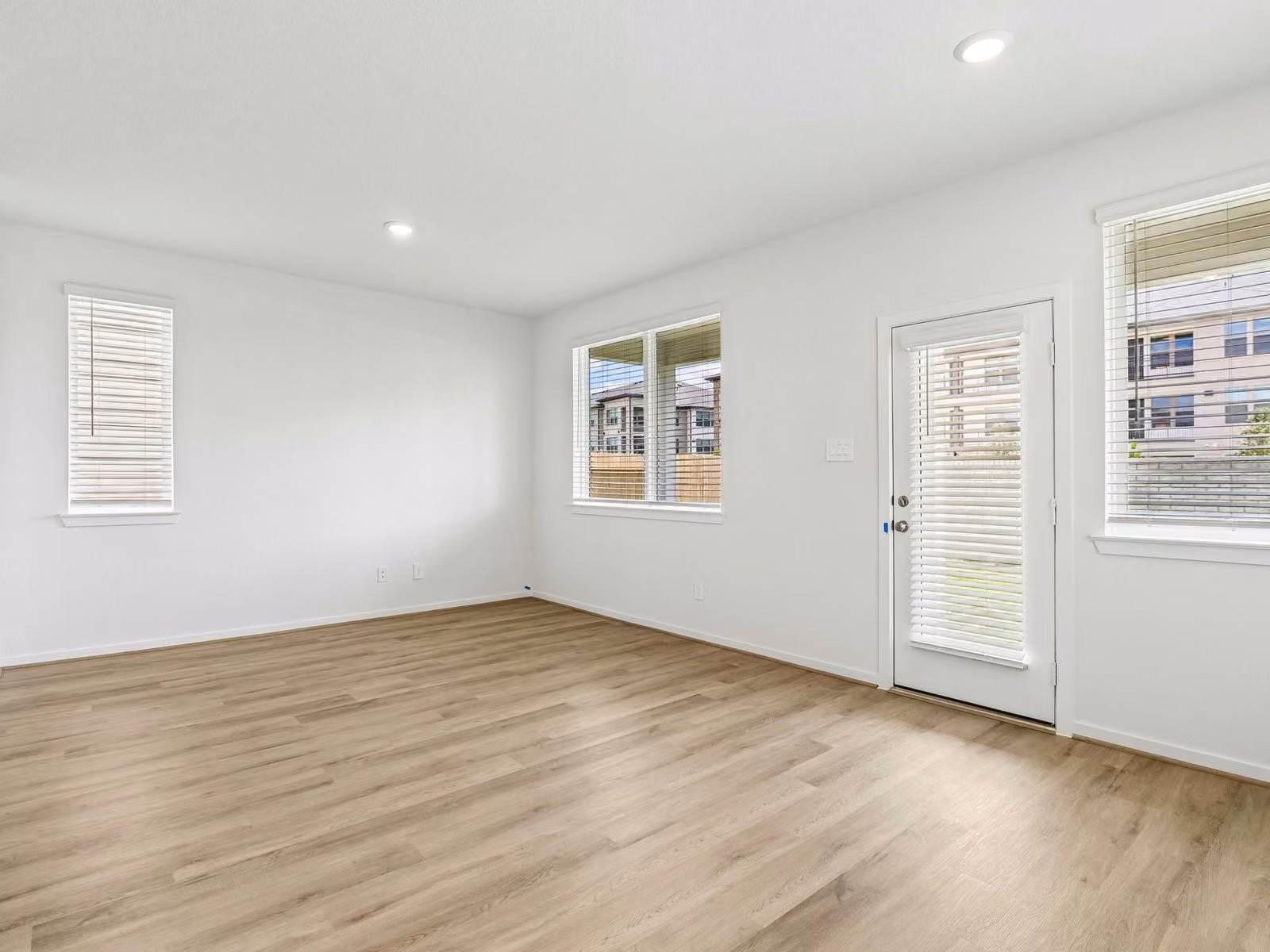 Photo 6 of 1018 Cedar Place Lane, Missouri City, TX