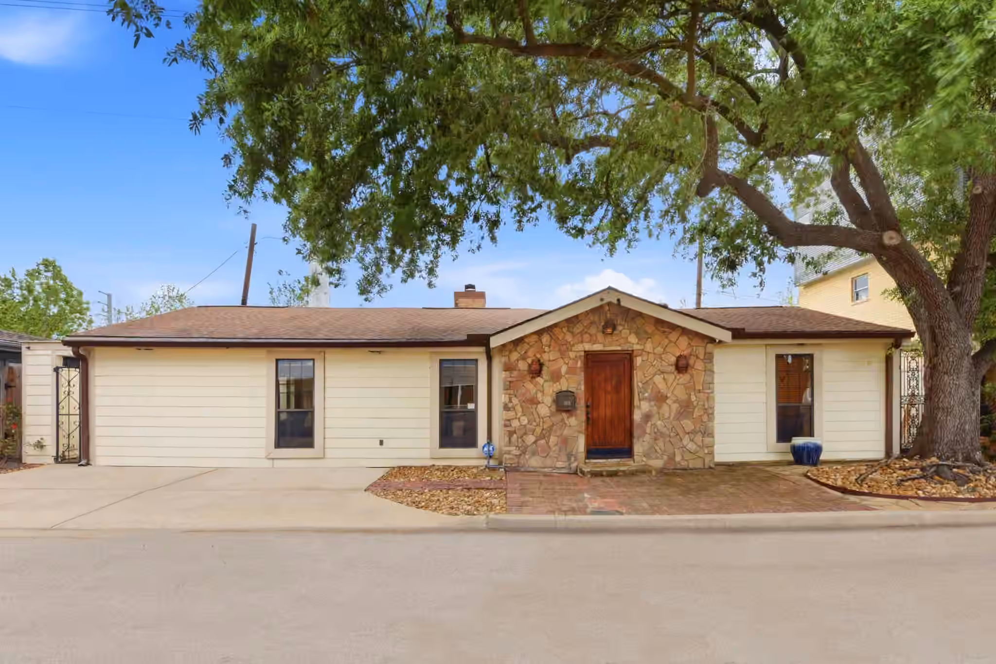 Photo of 1918 Vassar Street, Houston, TX 77098