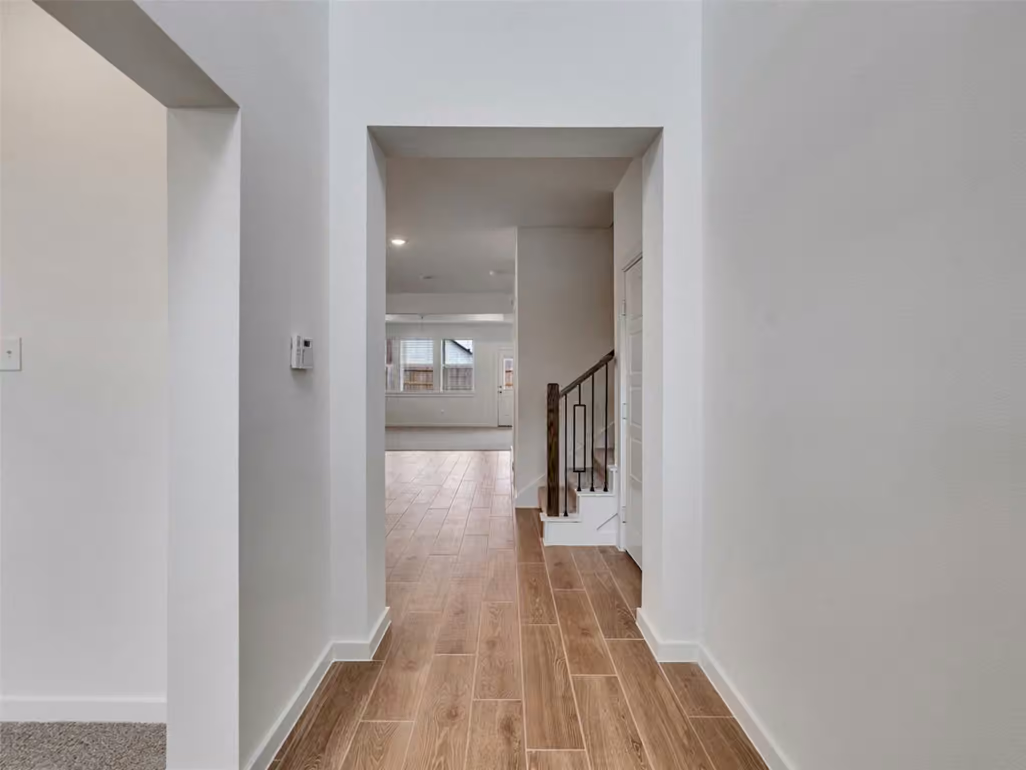 Photo 5 of 8310 Amethyst Valley Lane, Angleton, TX