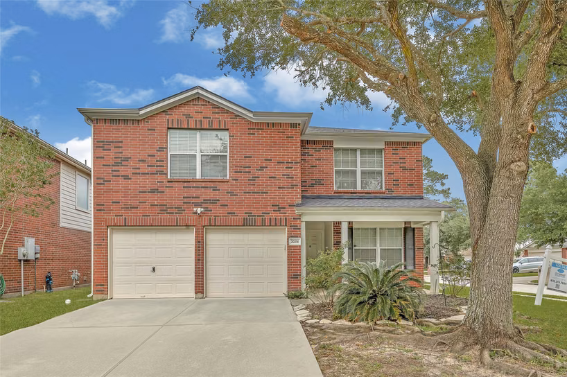 Photo 2 of 20314 Cypresswood Glen, Spring, TX