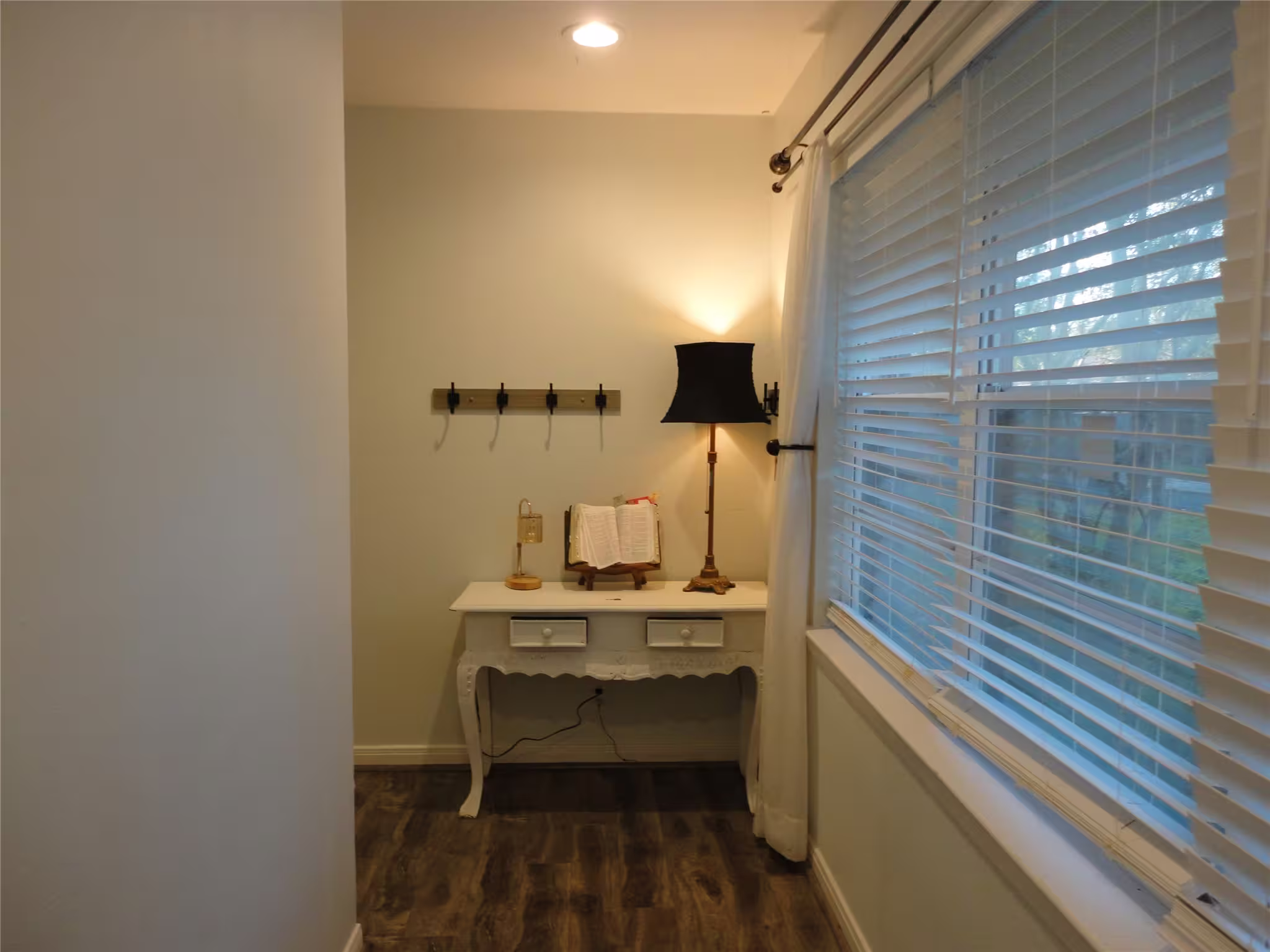 Photo of 3302 Knoll Street, Houston, TX