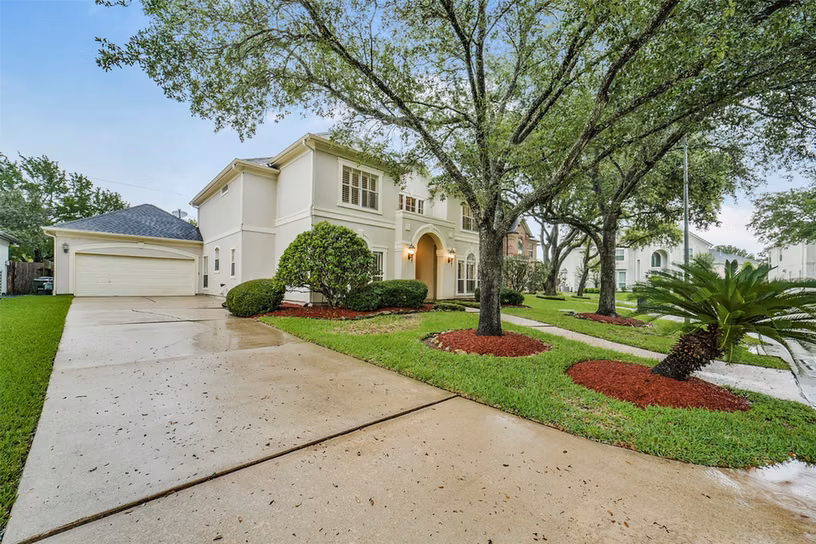 Photo 4 of 1523 Ashbury Park Drive, Houston, TX