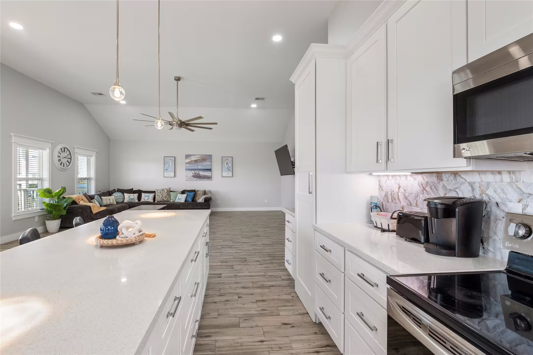 Photo of 18035 Shaman Drive, Galveston, TX