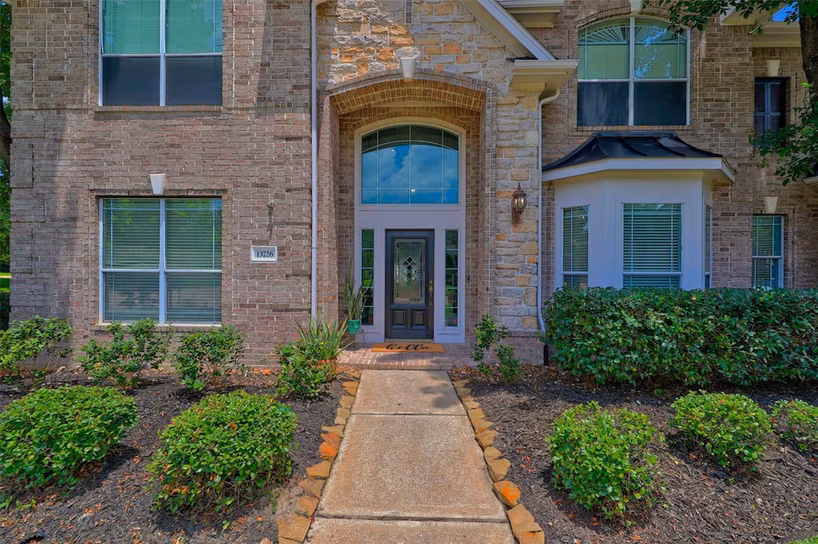 Photo 3 of 13726 Magnolia Manor Drive, Cypress, TX