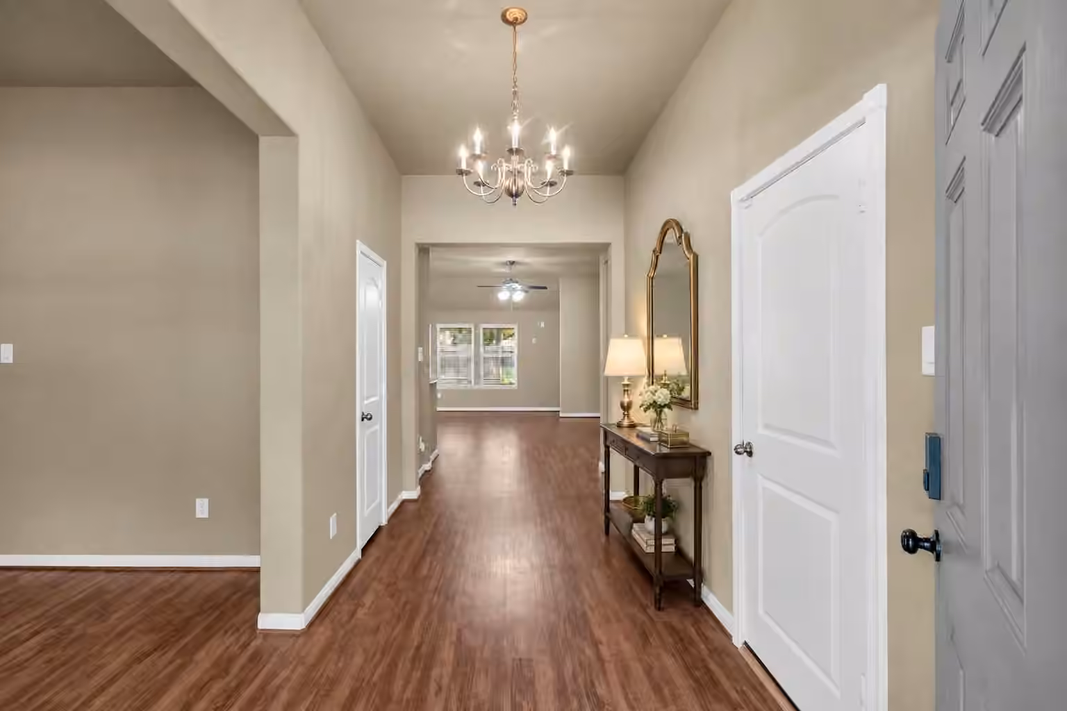Photo 3 of 604 Foxmeadow Lane, Cleveland, TX 77327