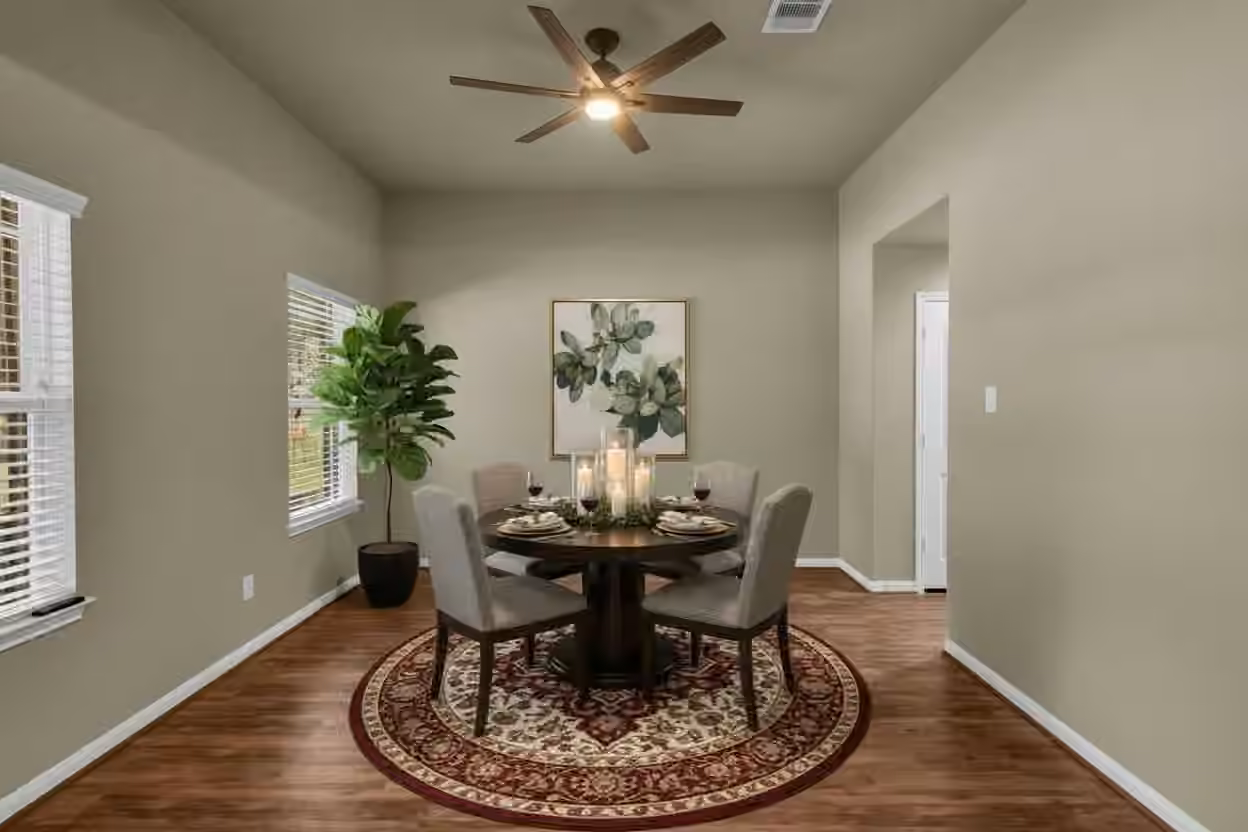 Photo 5 of 604 Foxmeadow Lane, Cleveland, TX 77327