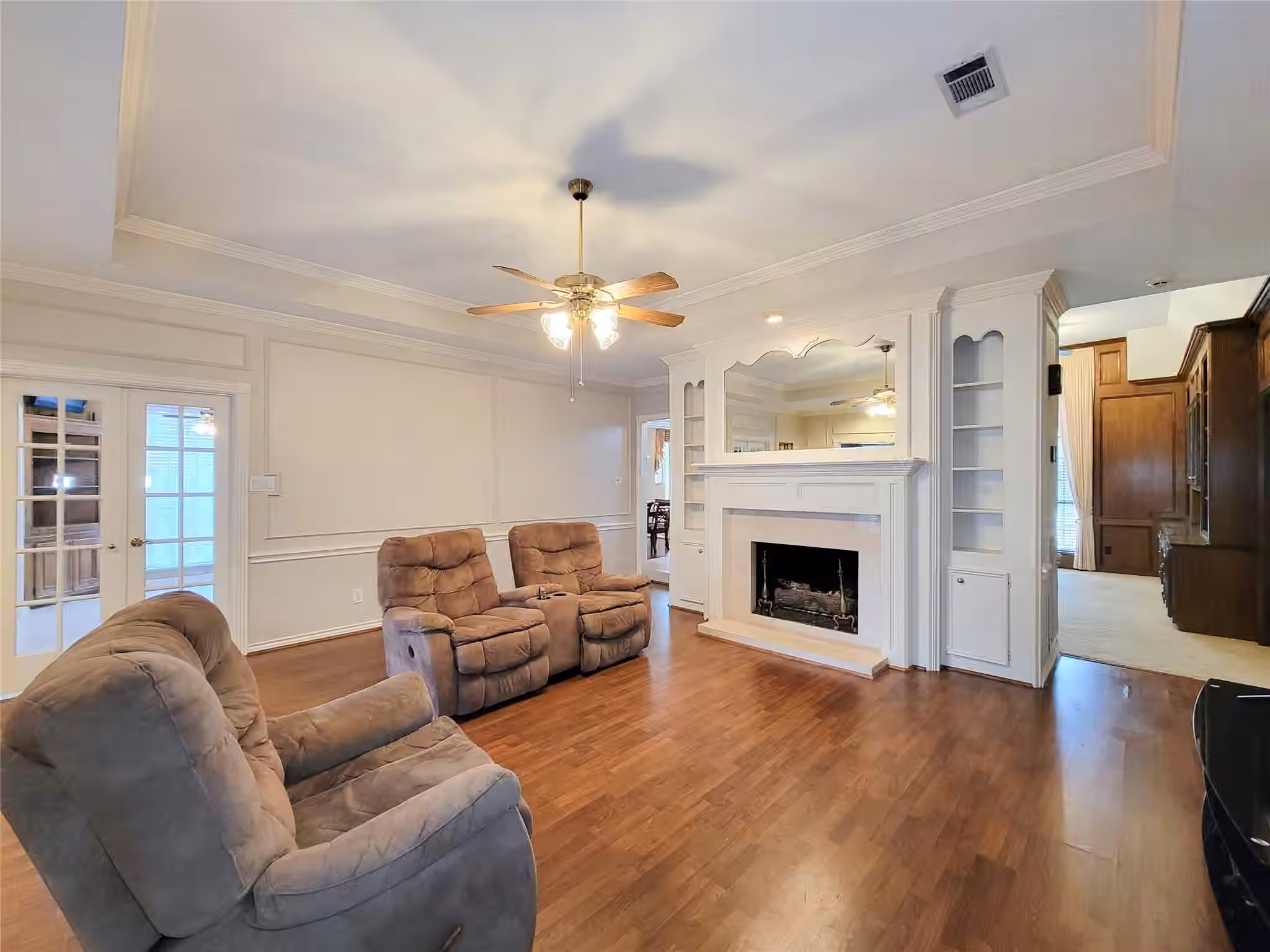 Photo 5 of 5810 Glenmere Lane, Spring, TX