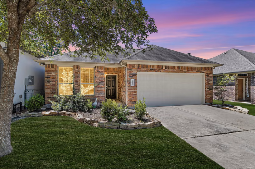 Photo of 12939 Shady Grove Lane, Montgomery, TX 77356