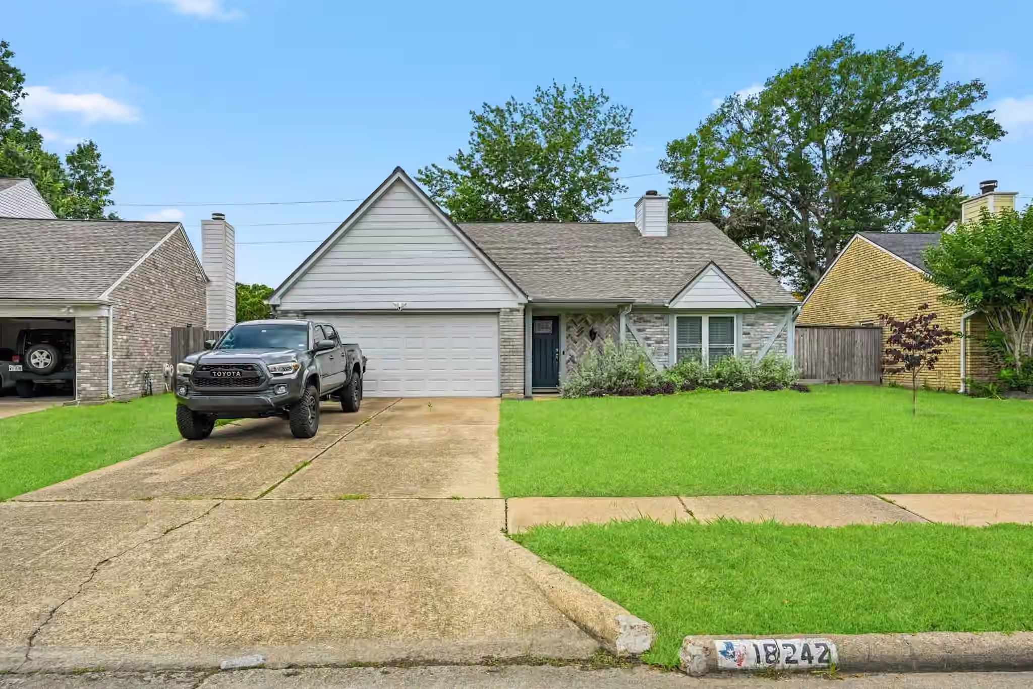 Photo of 18242 Brooknoll Drive, Houston, TX 77084