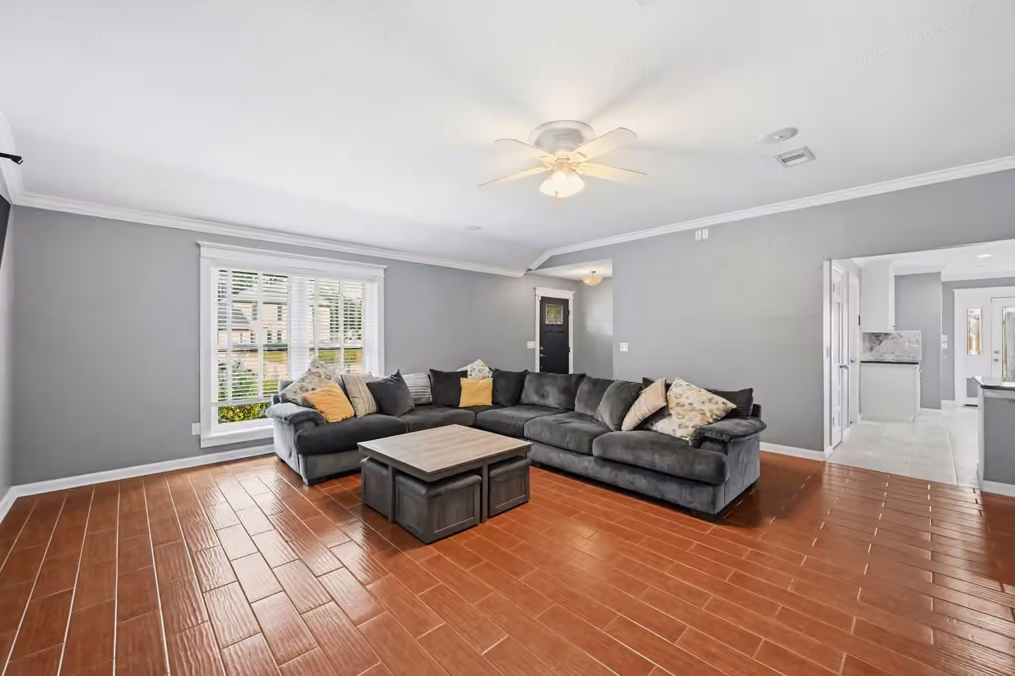 Photo 5 of 18242 Brooknoll Drive, Houston, TX