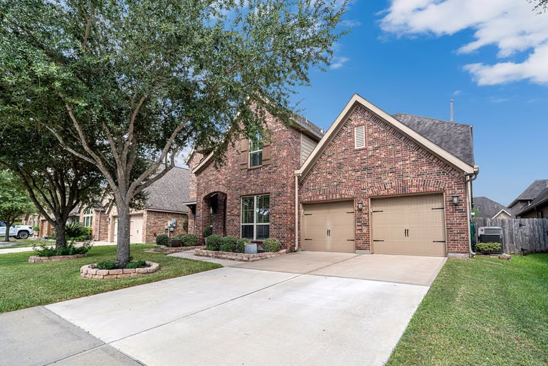 Photo of 3007 Inglewood Lane, Pearland, TX