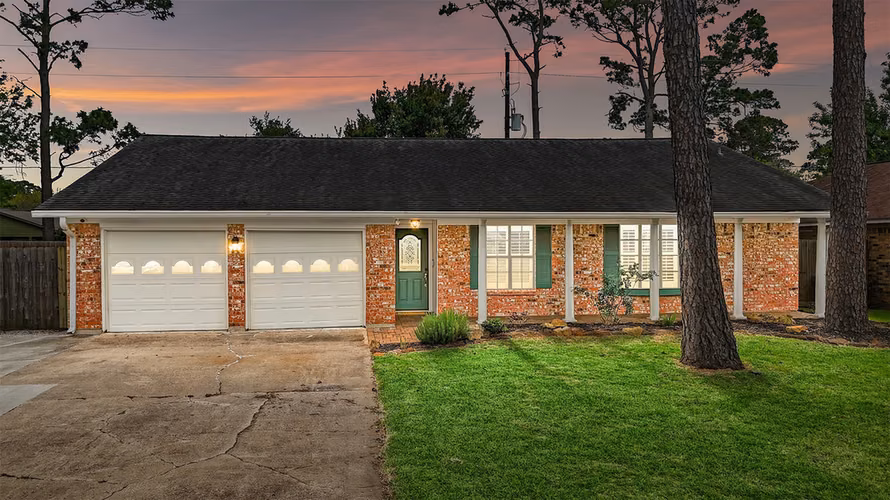 Photo of 10014 Sweet Gum Lane, Baytown, TX 77521