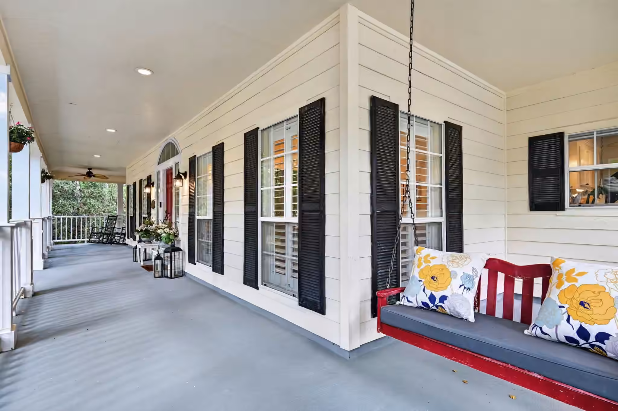 Photo 3 of 2302 Hollowbrook Lane, Conroe, TX