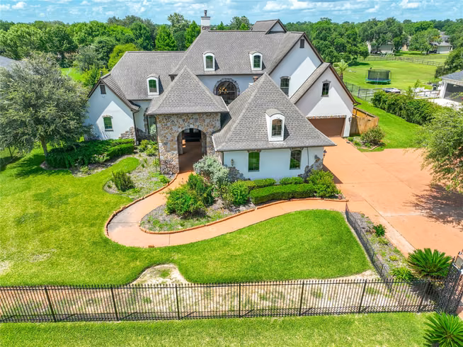 Photo of 32702 Westminster Drive, Fulshear, TX 77441