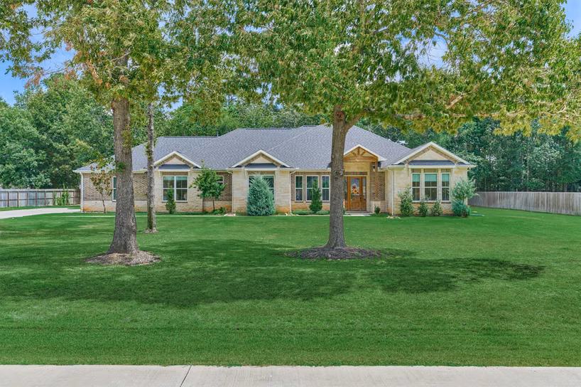 Photo of 11767 Grand Harbor Boulevard, Montgomery, TX 77356