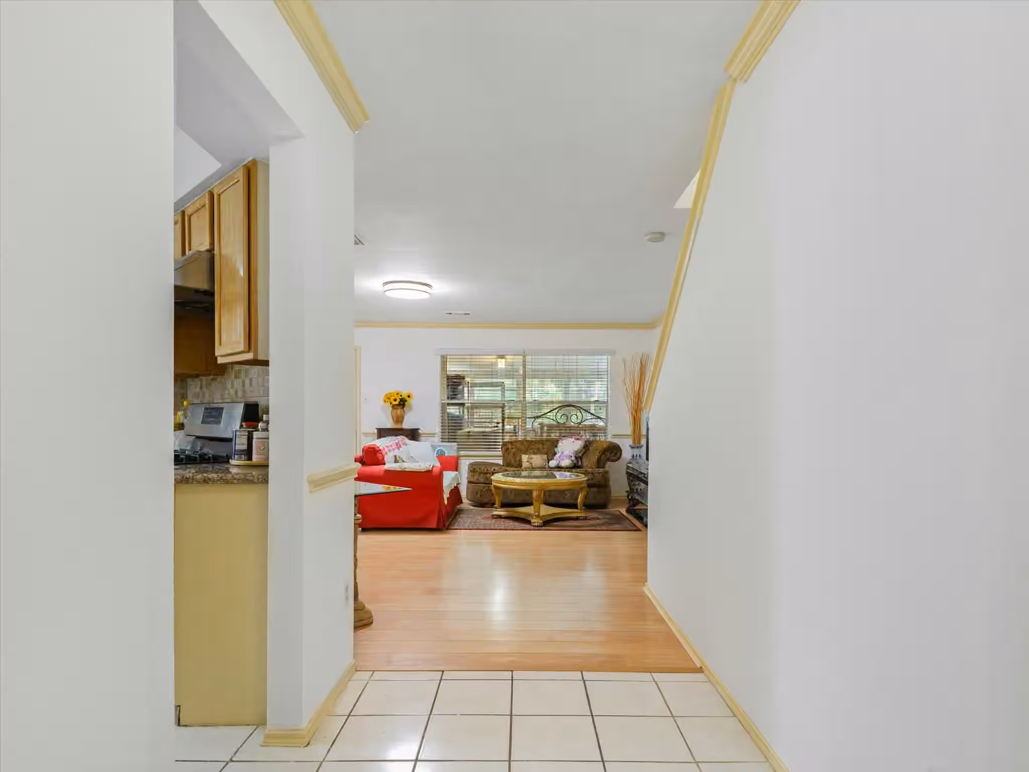 Photo 4 of 8052 Golf Green Circle, Houston, TX