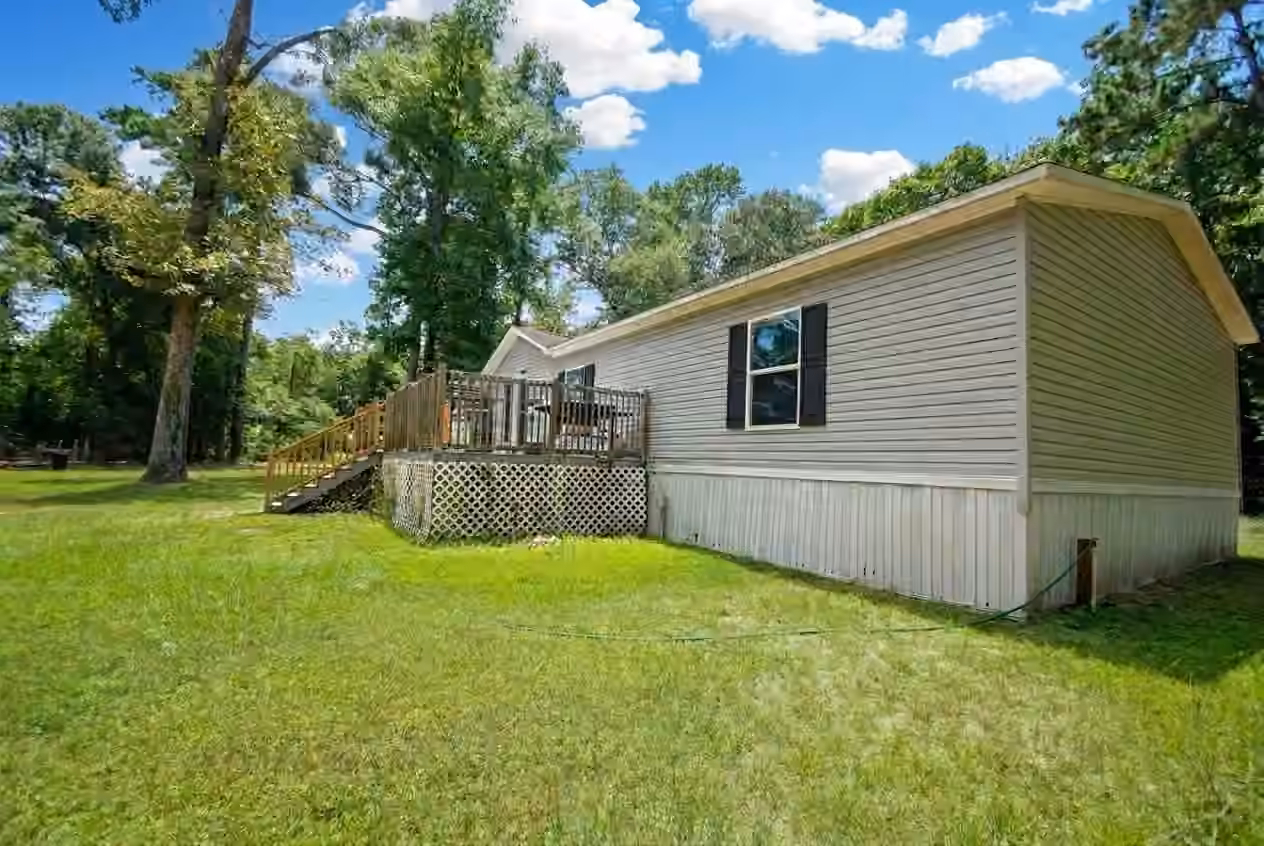 Photo 3 of 12468 Mustang Road, Splendora, TX