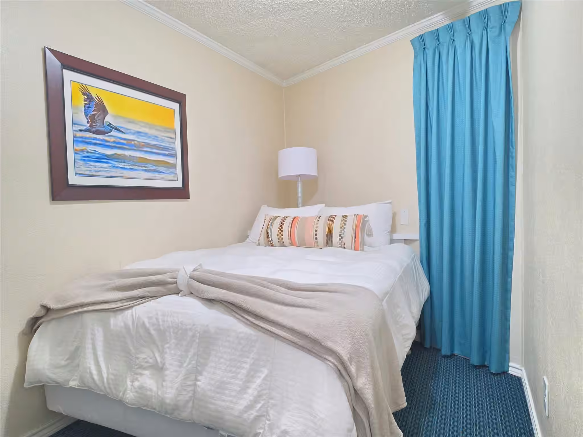 Photo 3 of 6102 Seawall Boulevard 306, Galveston, TX