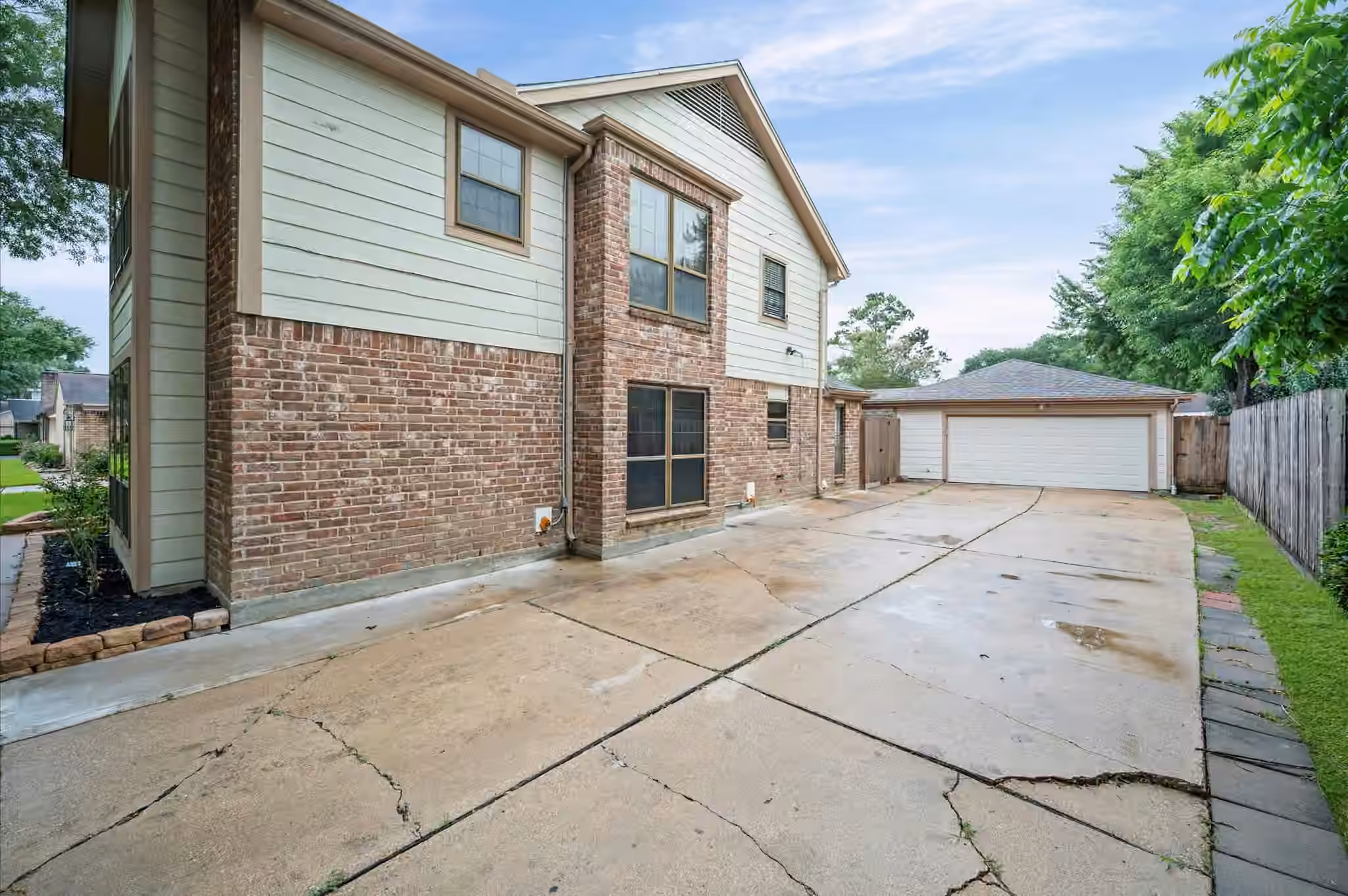 Photo 5 of 14918 Saint Cloud Drive, Houston, TX