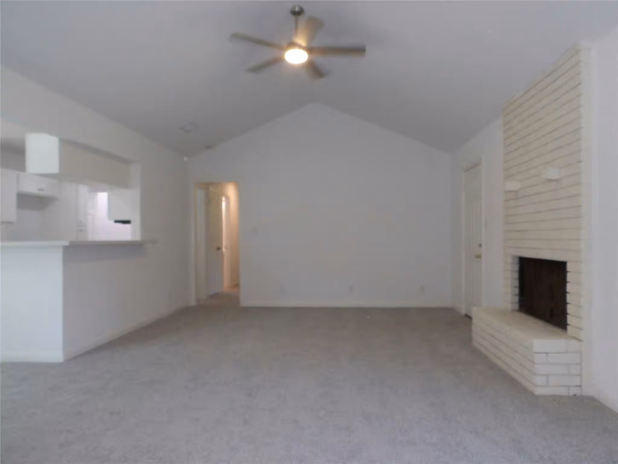 Photo 2 of 217 Sugar Cane Trace, Lake Jackson, TX