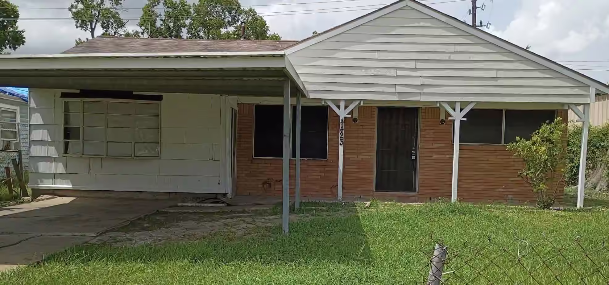 Photo of 4423 Holloway Drive, Houston, TX