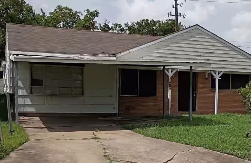 Photo 2 of 4423 Holloway Drive, Houston, TX