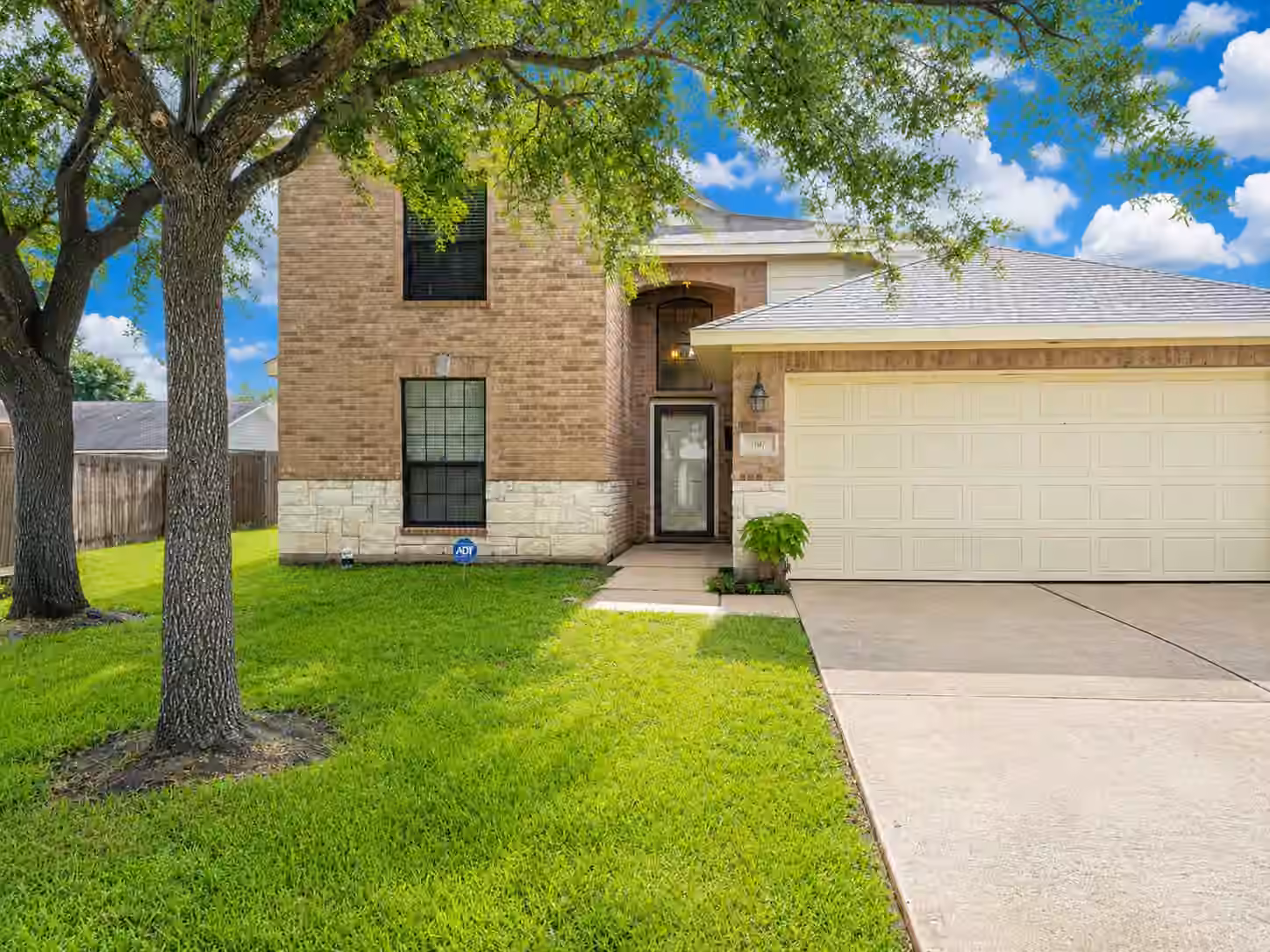 Photo of 1602 Halpern Street, Houston, TX 77009