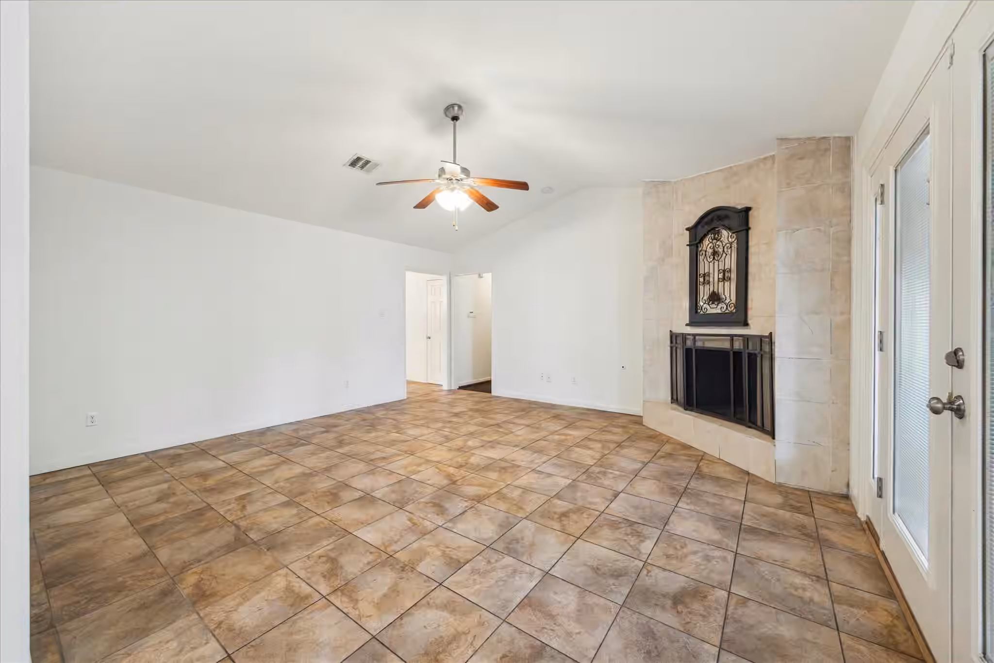 Photo 6 of 6215 Cheena Drive, Houston, TX