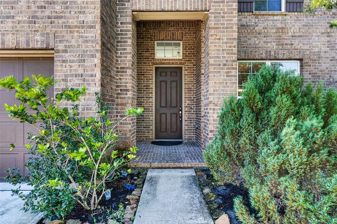 Photo 5 of 26743 Elrington Pointe Lane, Katy, TX