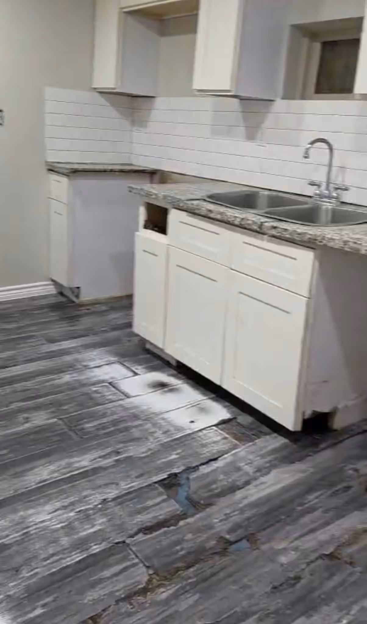 Photo 5 of 3234 Airline Drive, Houston, TX