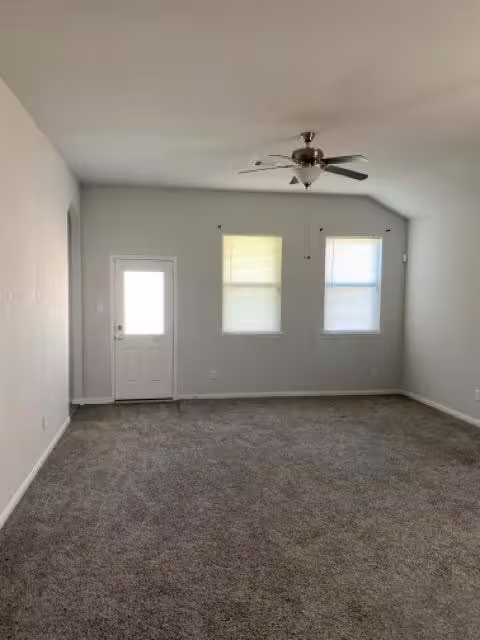 Photo 6 of 236 County Road 5102f, Cleveland, TX