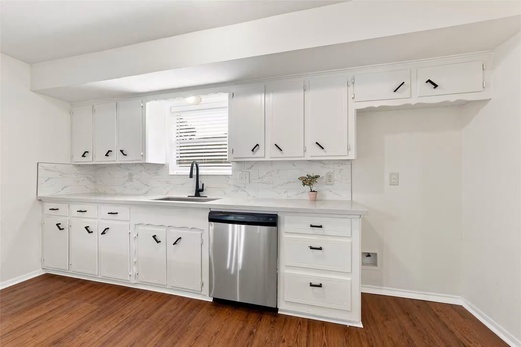 Photo 5 of 21735 Greenham Drive, Houston, TX