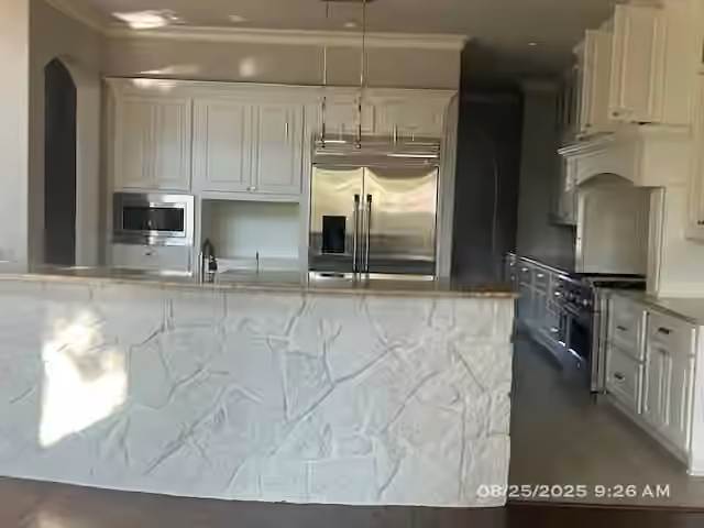 Photo 6 of 866 Myrtlea Lane, Houston, TX