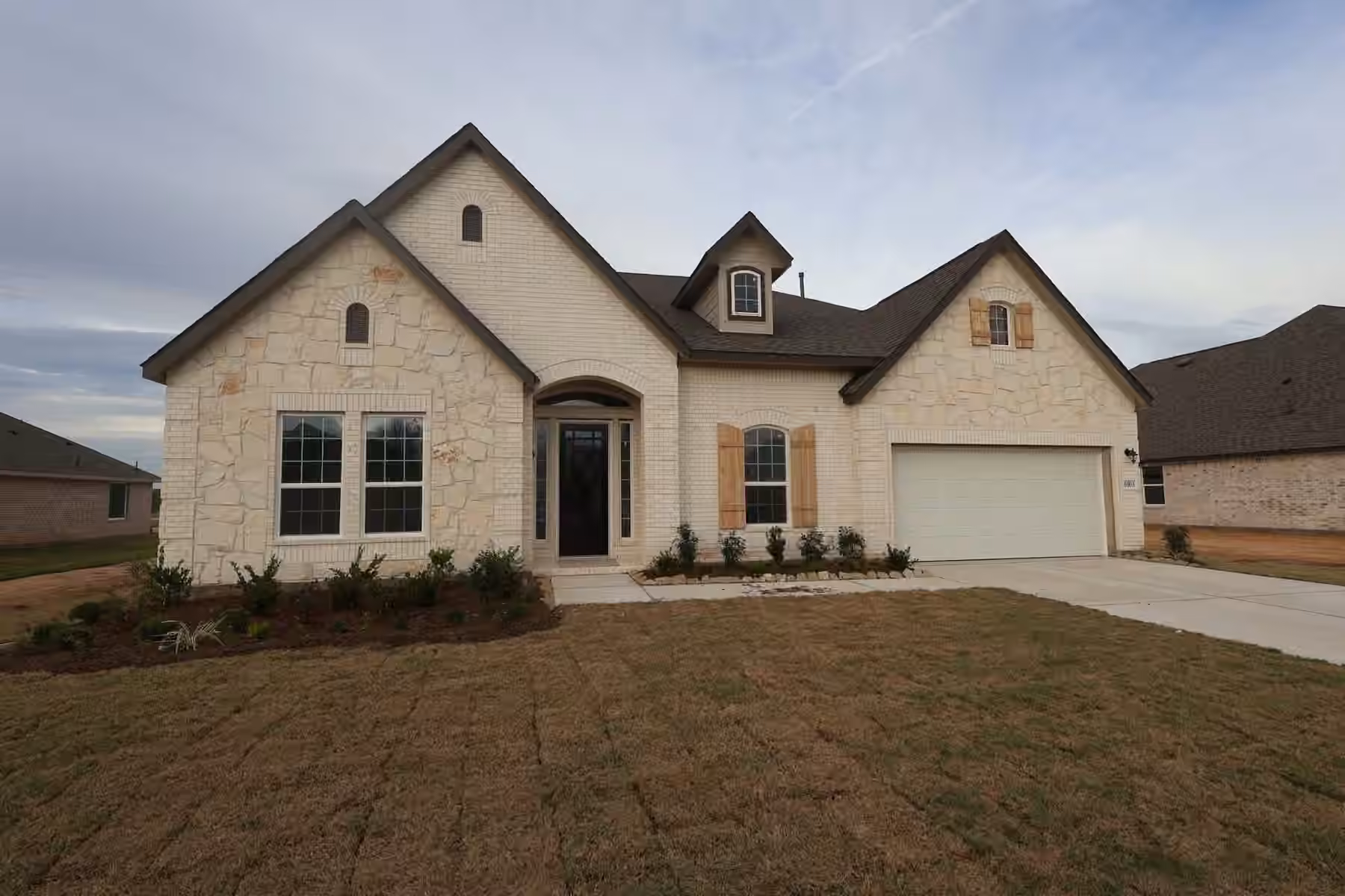 Photo 3 of 6903 Allens Landing, Needville, TX