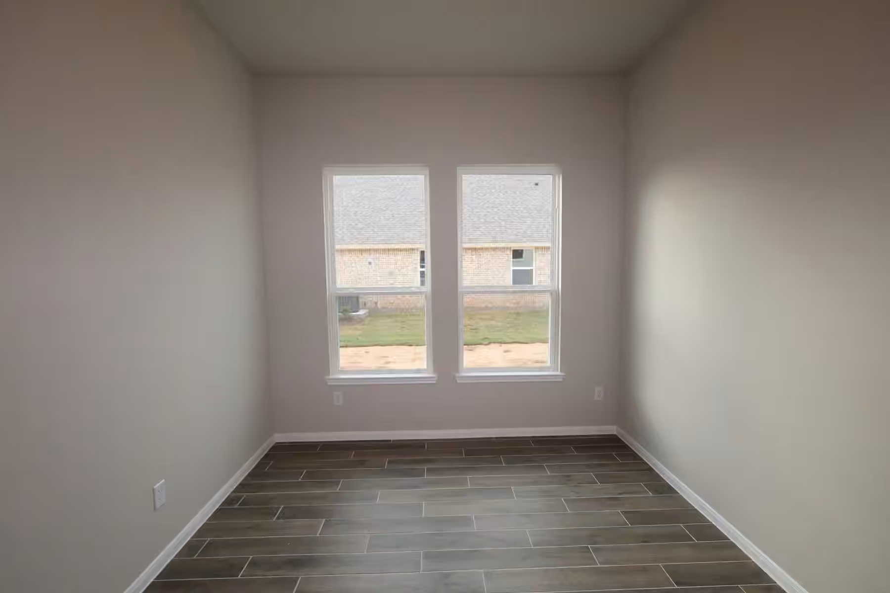 Photo 5 of 6903 Allens Landing, Needville, TX
