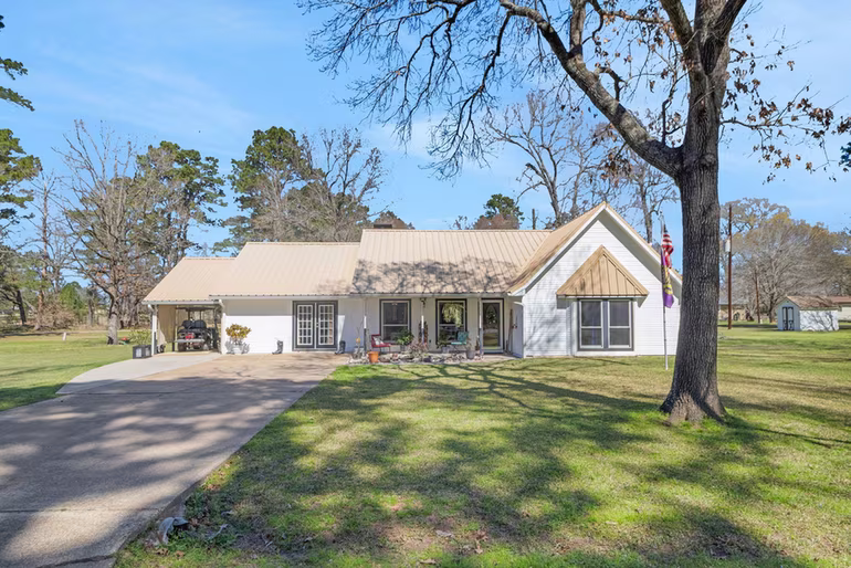Photo of 144 Thornton, Trinity, TX 75862