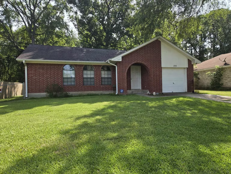 Photo of 105 Laurie Lane, Willis, TX 77378