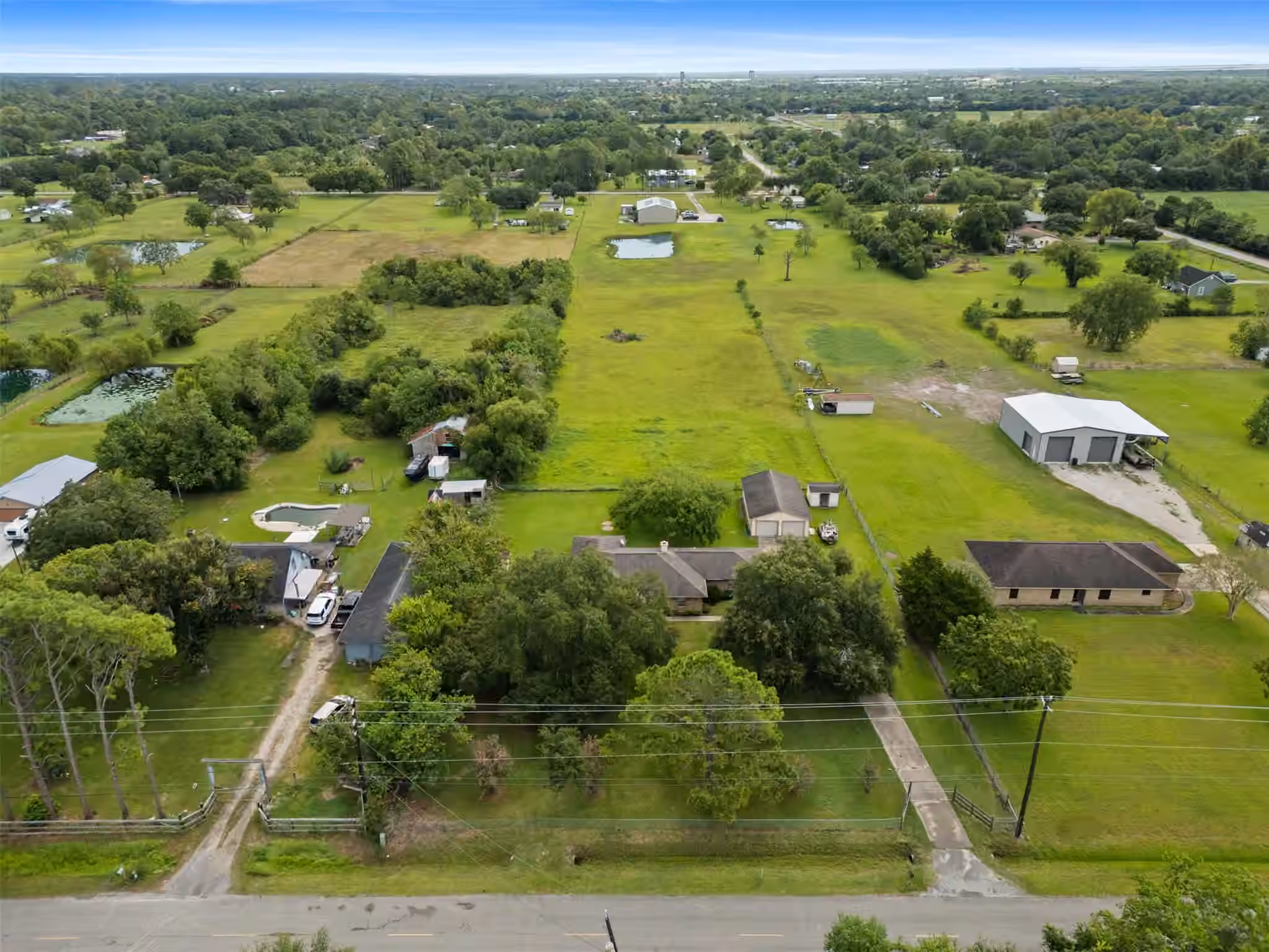 Photo 3 of 7711 Avenue M, Santa Fe, TX