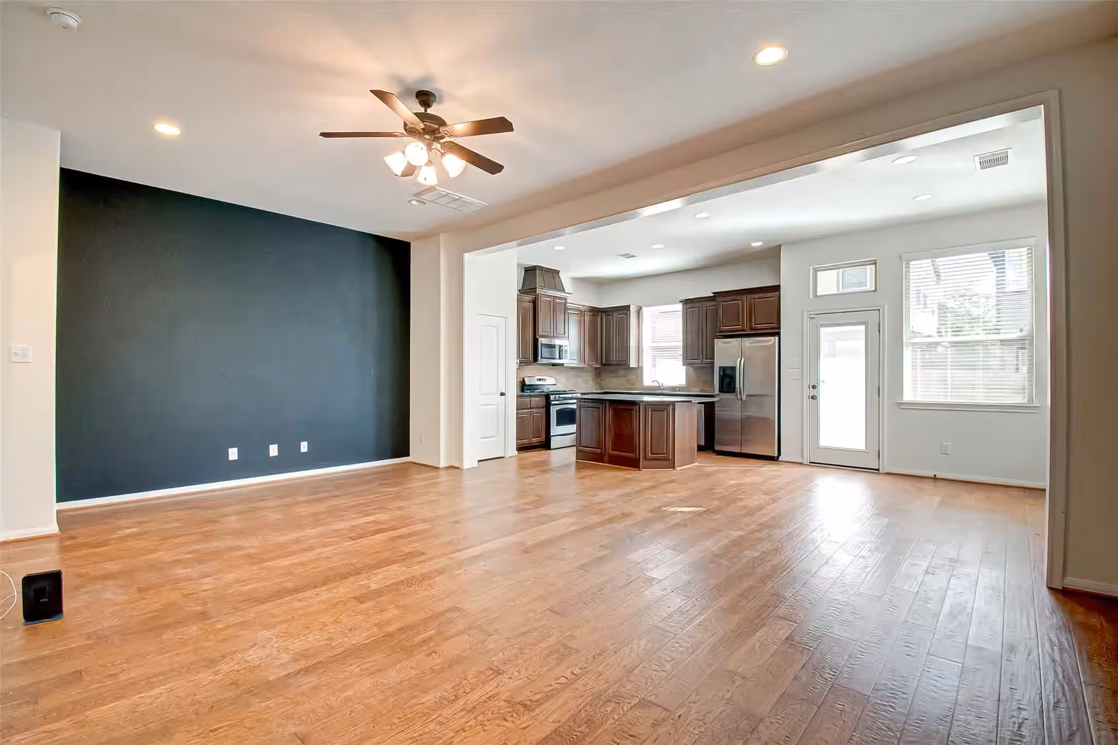 Photo 6 of 20 Cheswood Manor Court, The Woodlands, TX