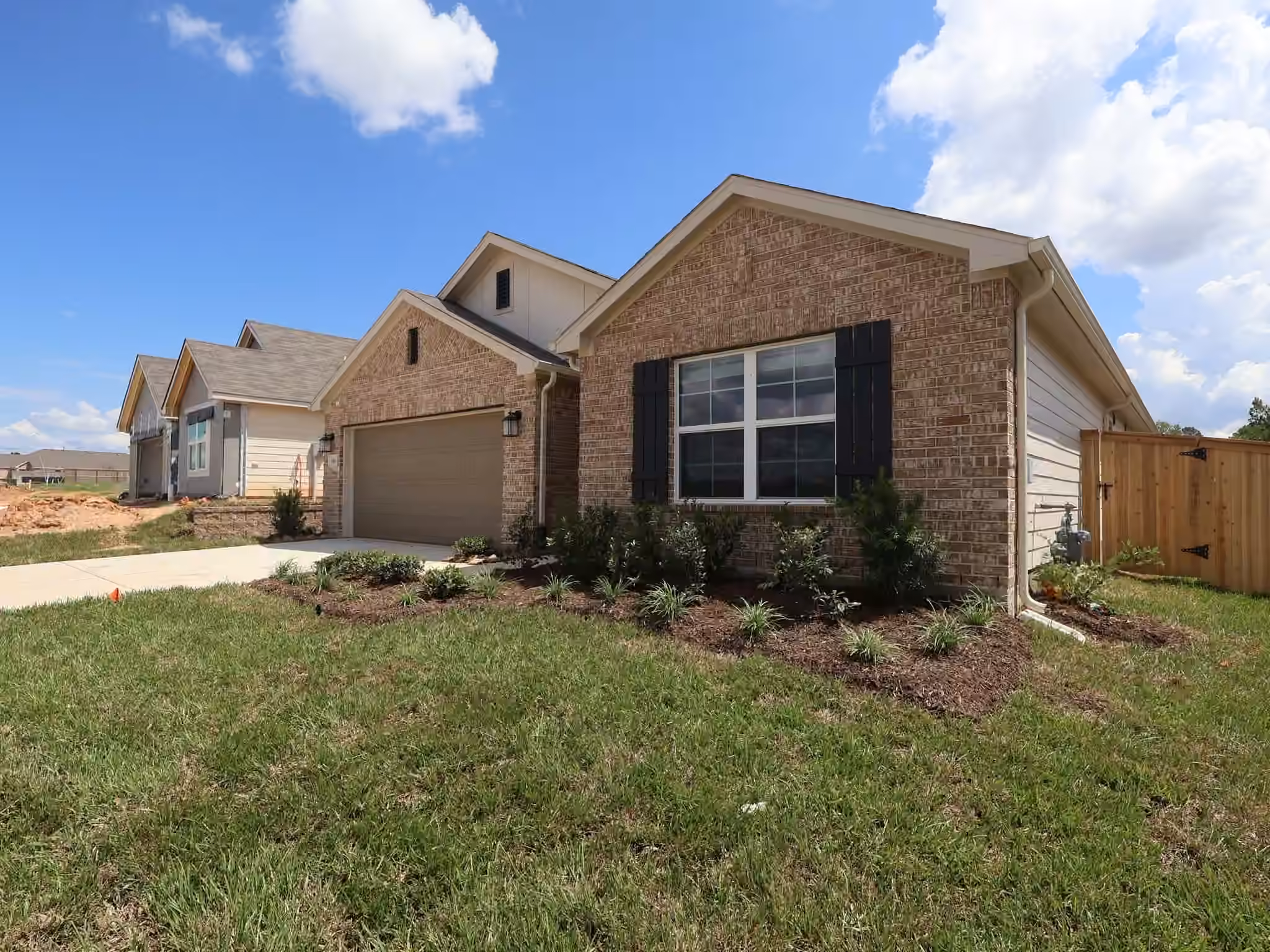 Photo 2 of 10587 Annex Avenue, Montgomery, TX