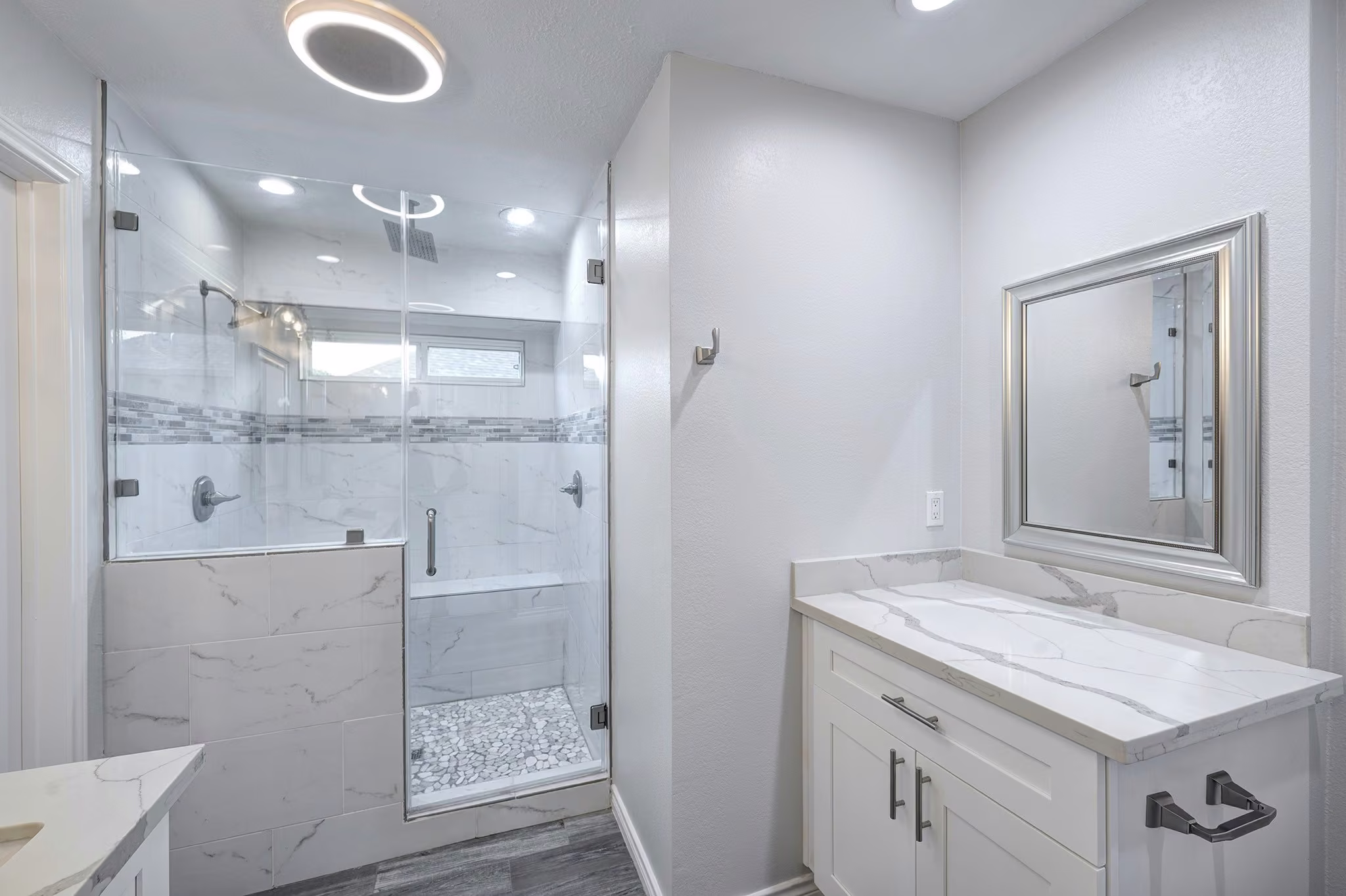 Photo 4 of 1502 Wesley Lane, Deer Park, TX