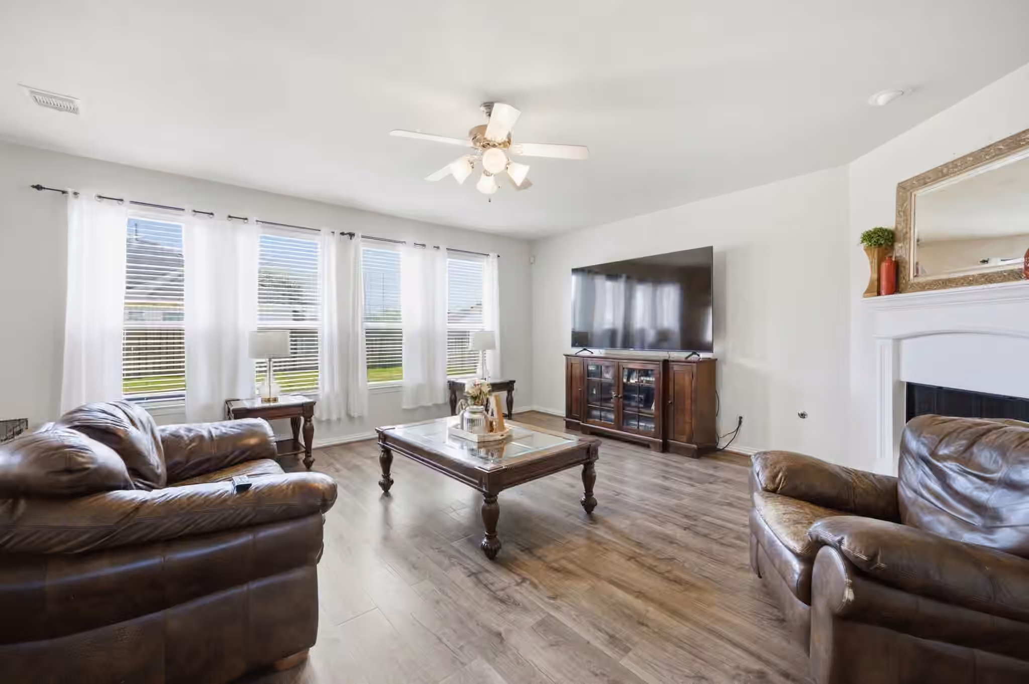 Photo 7 of 10031 Kendahlwood Lane, Tomball, TX