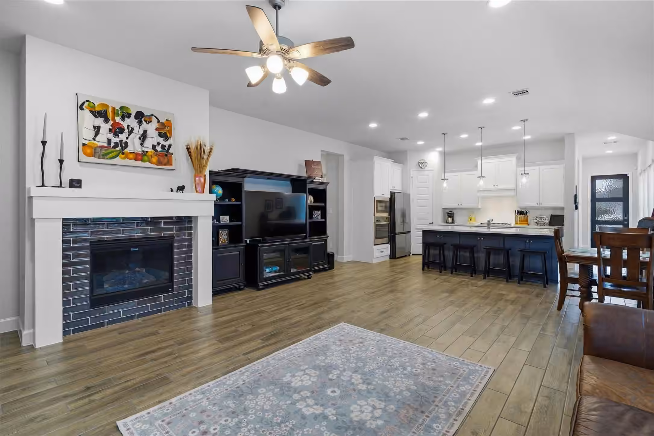 Photo 5 of 5815 Pink Coral Lane, Manvel, TX