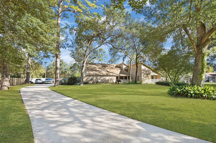 Photo 3 of 7714 Rolling Fork Lane, Houston, TX